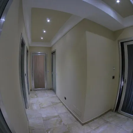 בית הארחה Casa Vacanze Mariaelena Torre Pisani רוסאנו