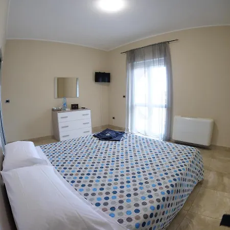 Casa Vacanze Mariaelena Torre Pisani *