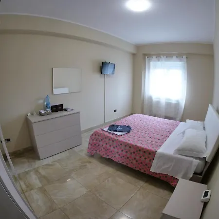 Casa Vacanze Mariaelena Torre Pisani *