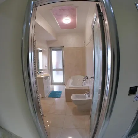 Casa Vacanze Mariaelena Torre Pisani בית הארחה